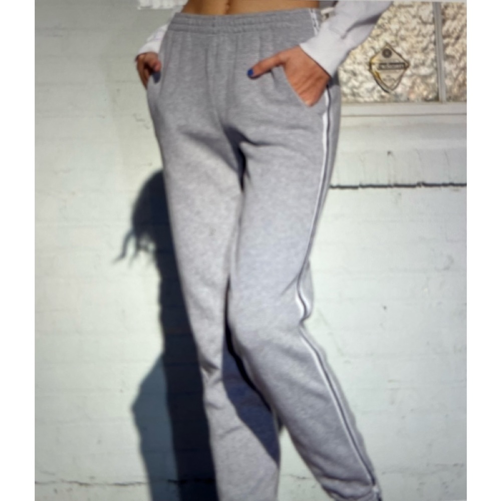Brandy Melville J. Galt Striped Sweatpants